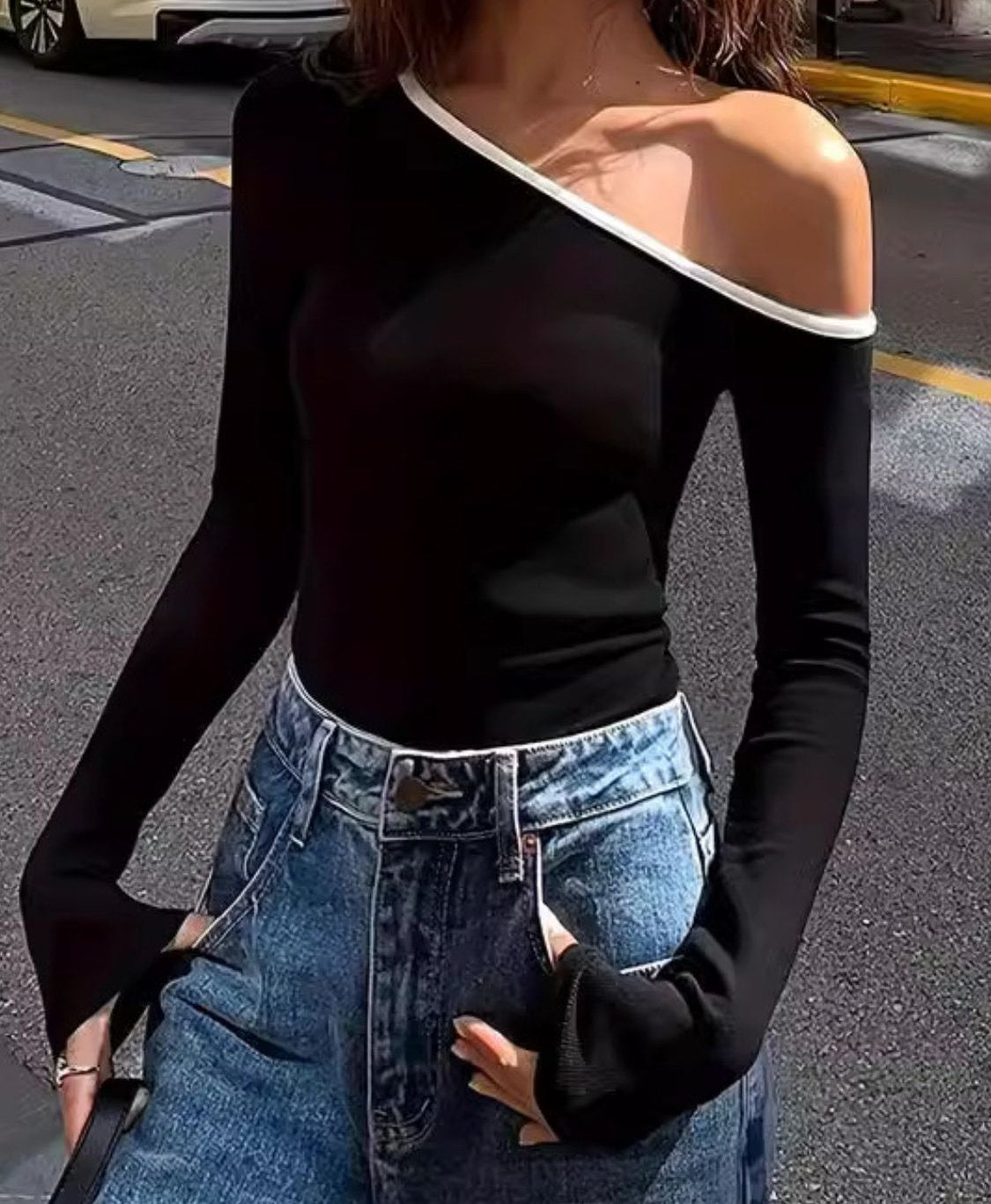 Skunk Shoulder Top